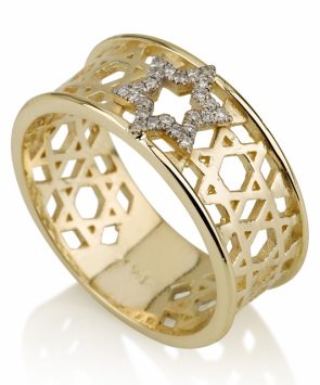 14K Gold Star of David Ring with Diamonds